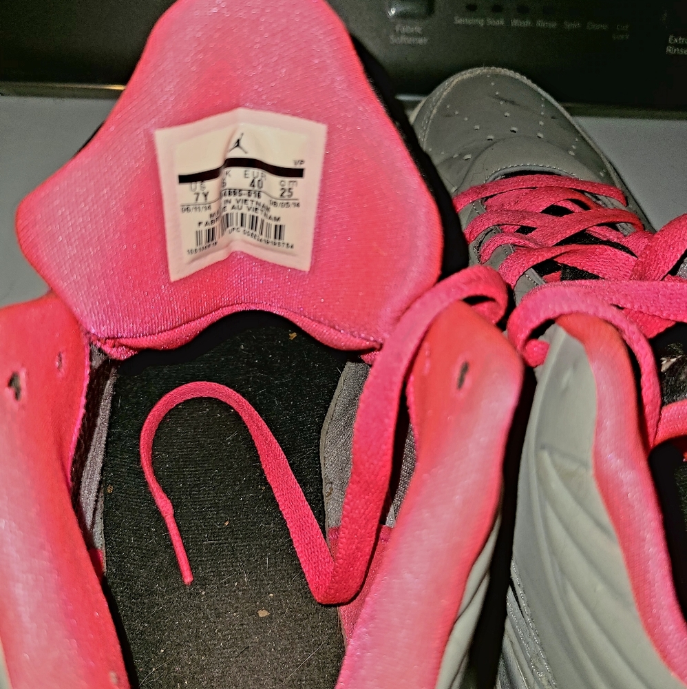Nike retro shoes